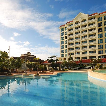 Sotogrande Hotel And Resort Lapu-Lapu City Exterior photo
